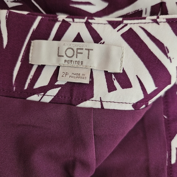 LOFT Petite Purple and White Palm Leaf Skirt - Picture 8 of 10